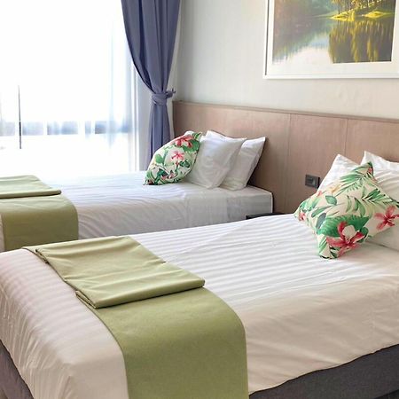 Sand Dance Hotel Прачуап Кири Кан Екстериор снимка