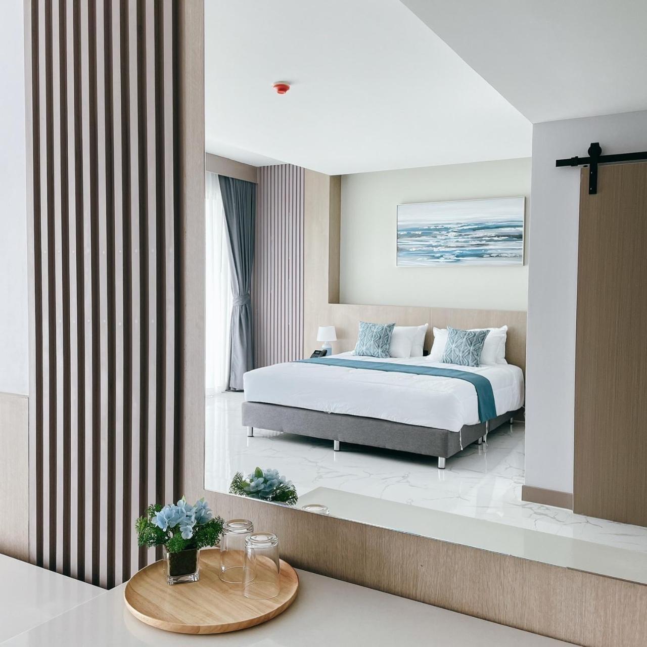 Sand Dance Hotel Прачуап Кири Кан Екстериор снимка